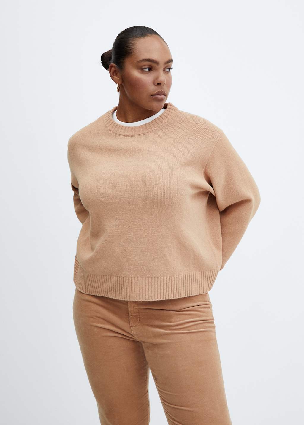 Round-neck knitted sweater  - Details of the article 5