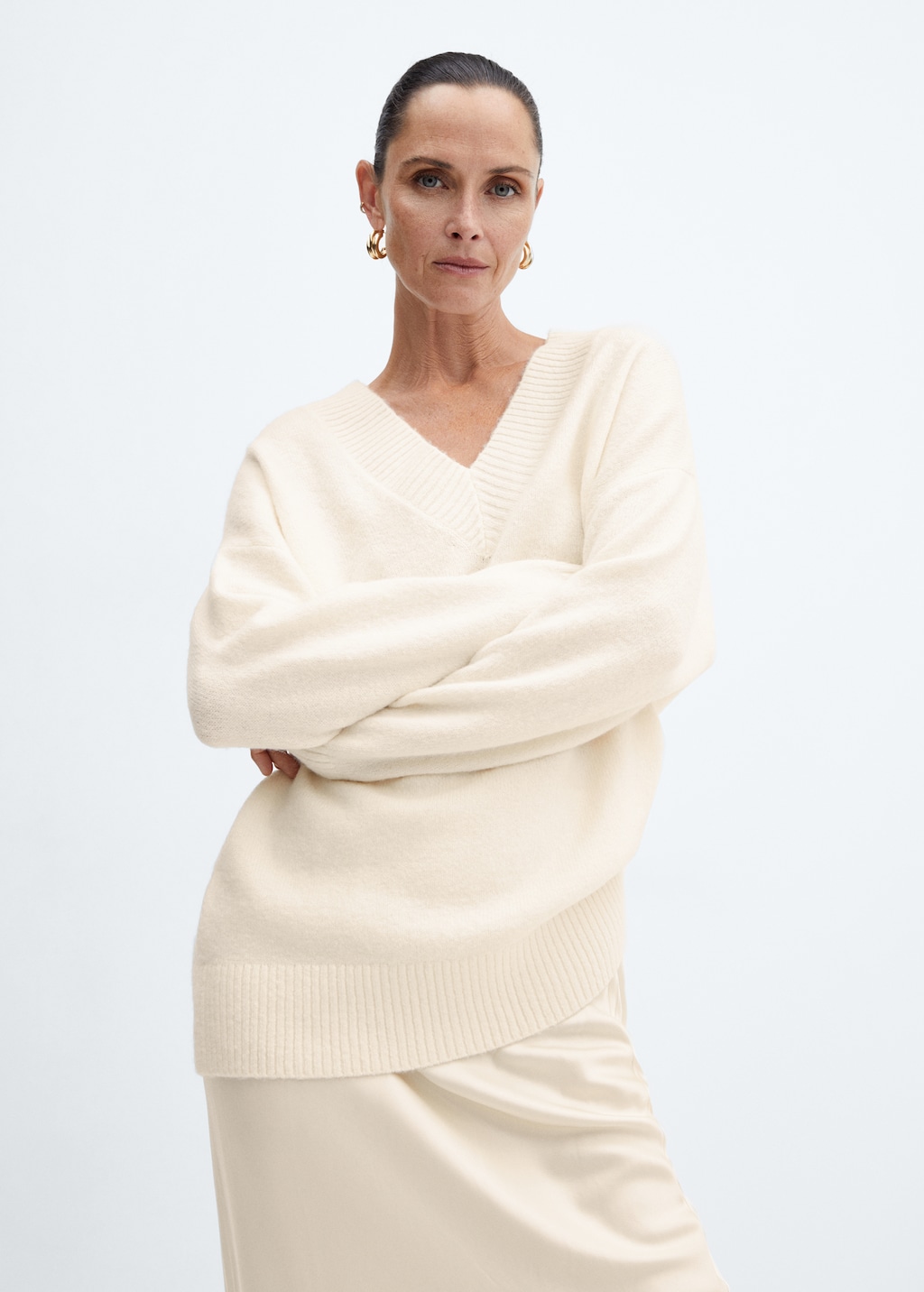 Oversized V-neck sweater - Medium plane