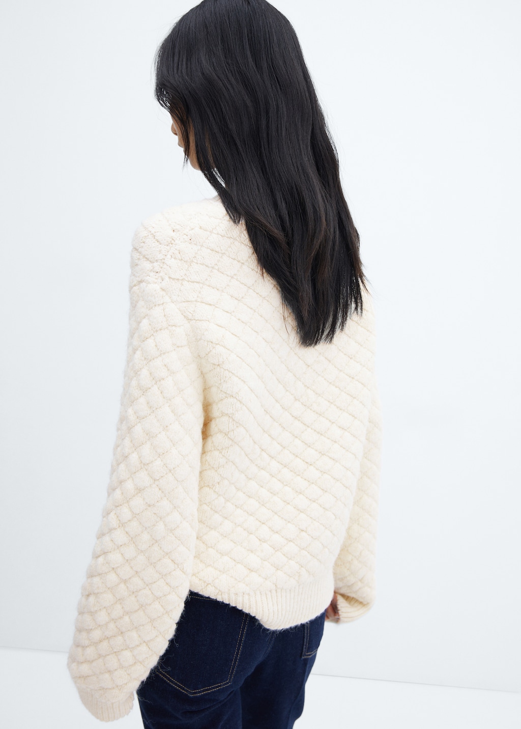 Oversize knit sweater - Reverse of the article