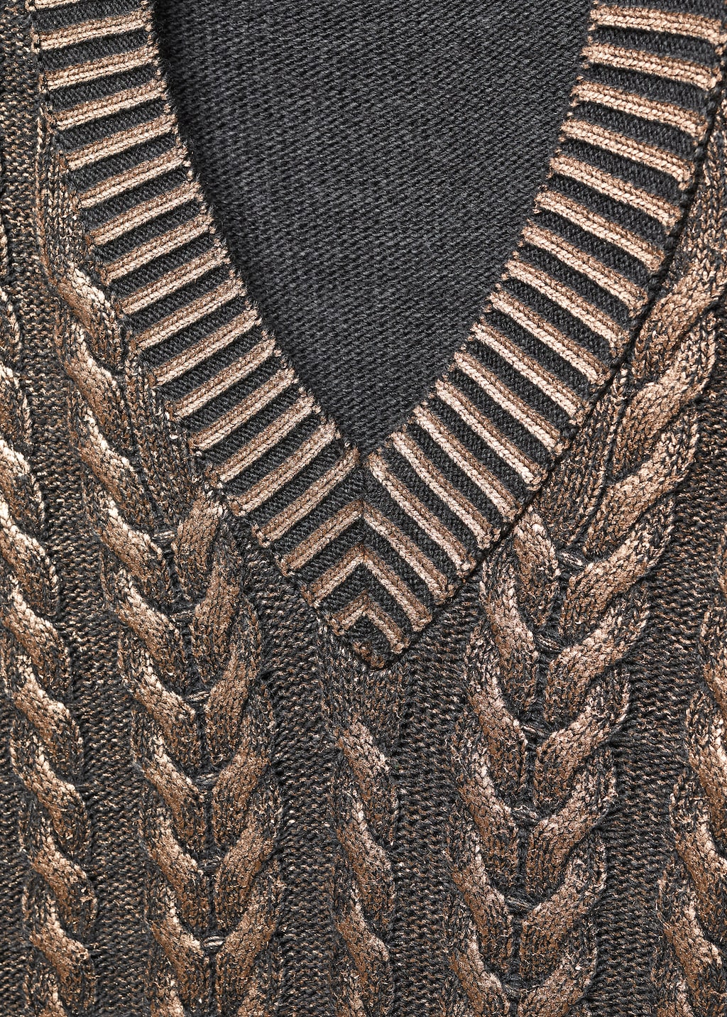 V-neck foil sweater - Details of the article 8