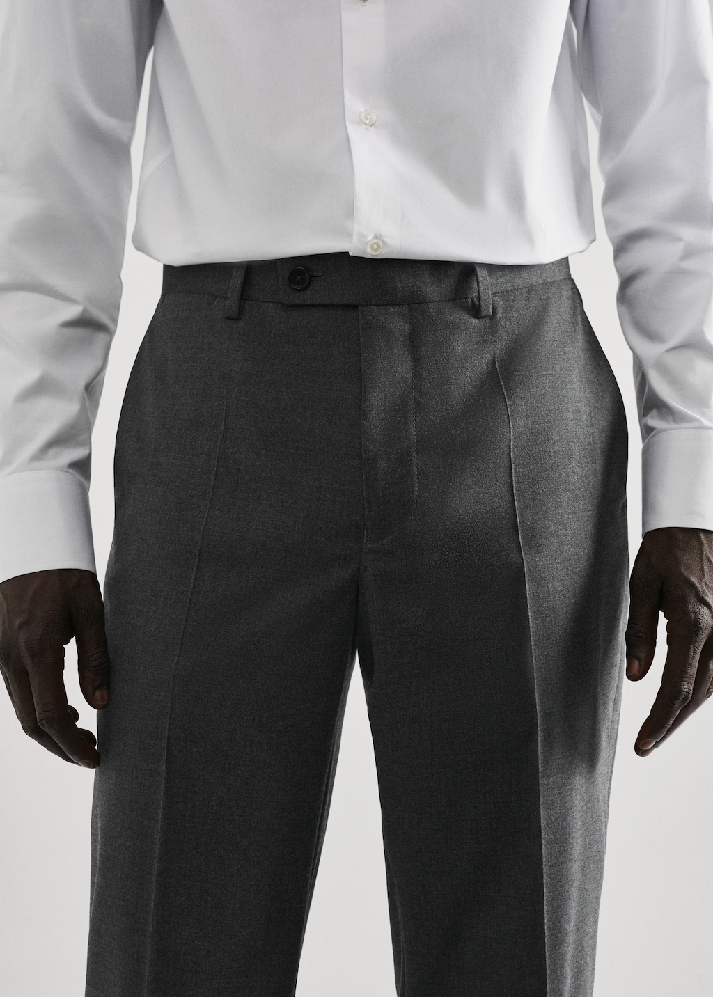 Stretch fabric slim-fit suit trousers - Details of the article 1