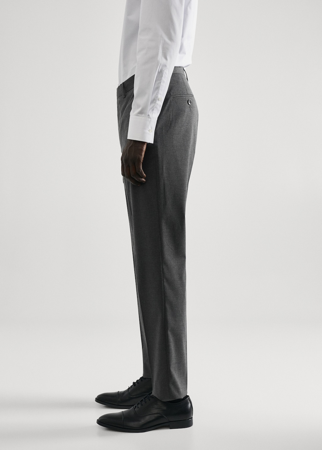 Stretch fabric slim-fit suit trousers - Details of the article 2