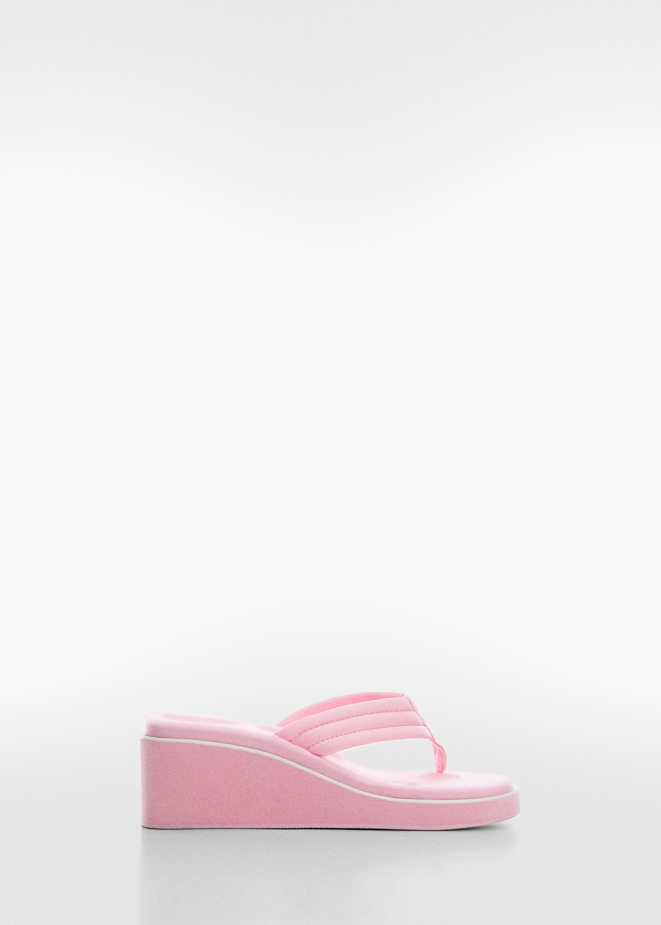 Prošivene sandale s platformom - Artikl bez modela