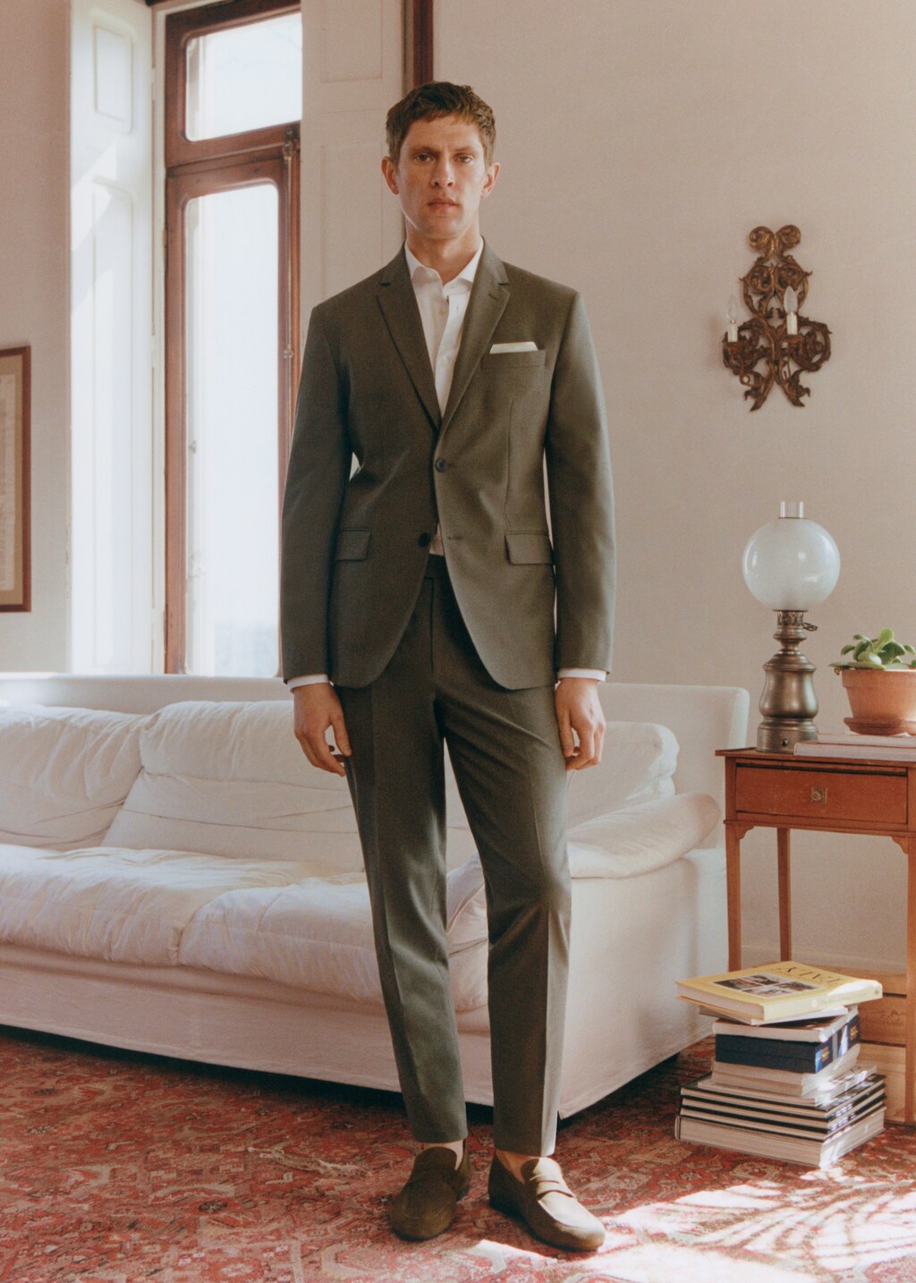 Stretch fabric slim-fit suit trousers - Details of the article 5