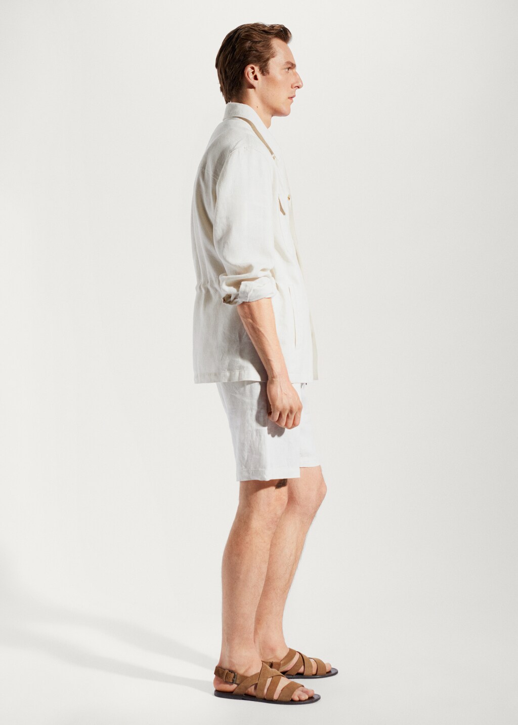 100% linen regular-fit overshirt - Details of the article 2