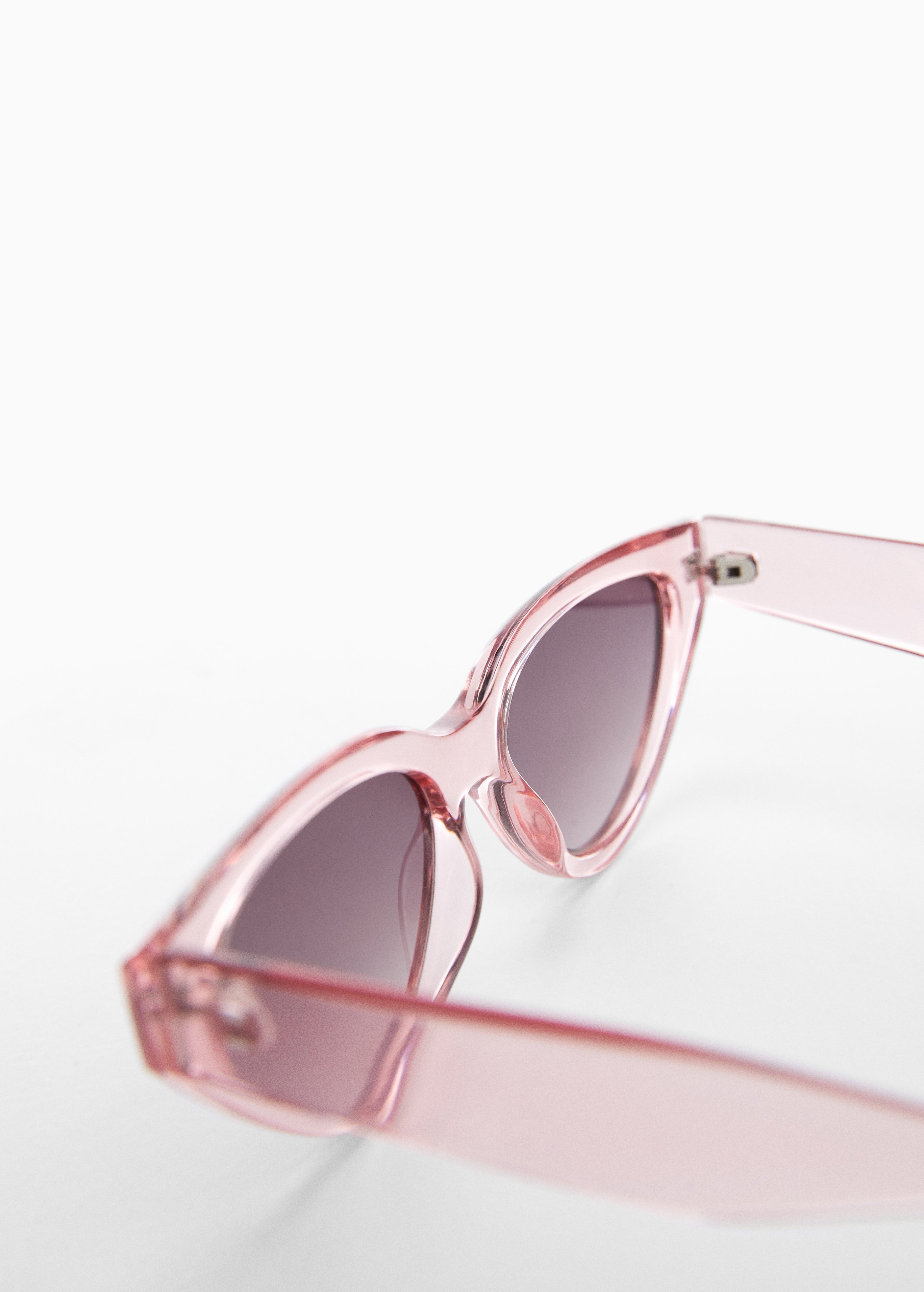 Cat-eye sunglasses - Details of the article 1