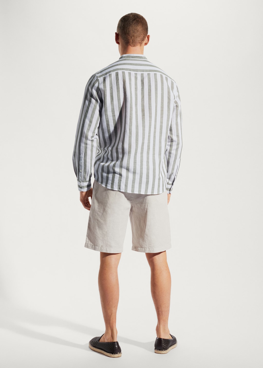 Regular-fit striped linen shirt - Reverse of the article