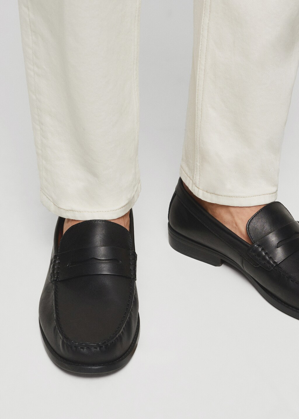 Leather penny loafers - Details of the article 9