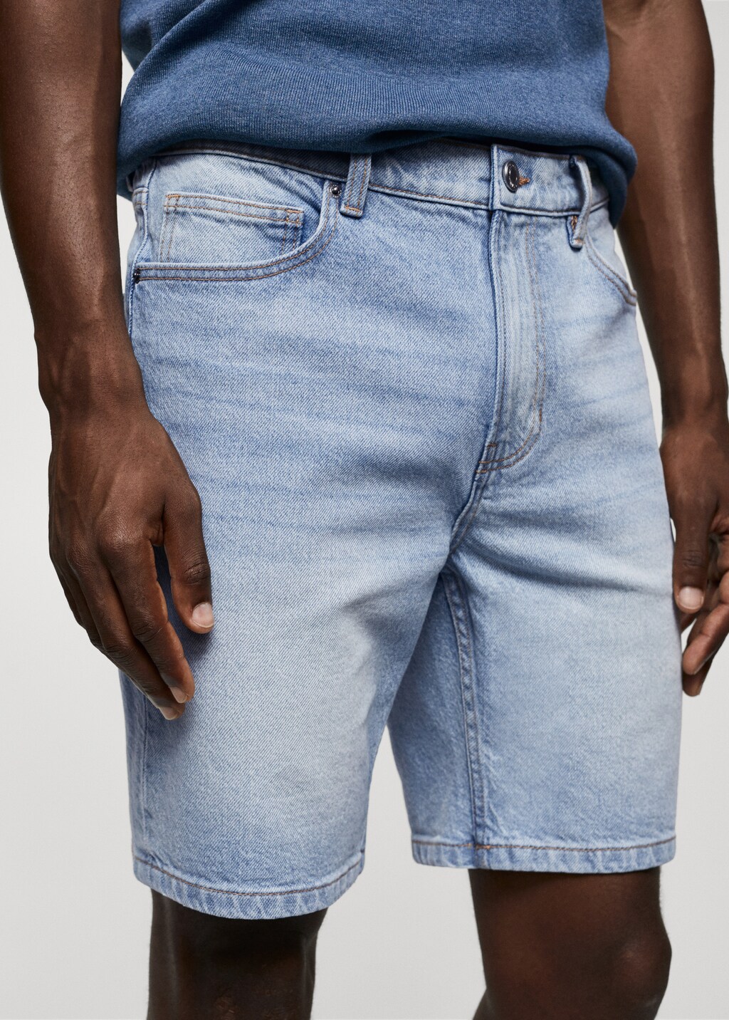 Regular-fit denim bermuda shorts - Details of the article 1