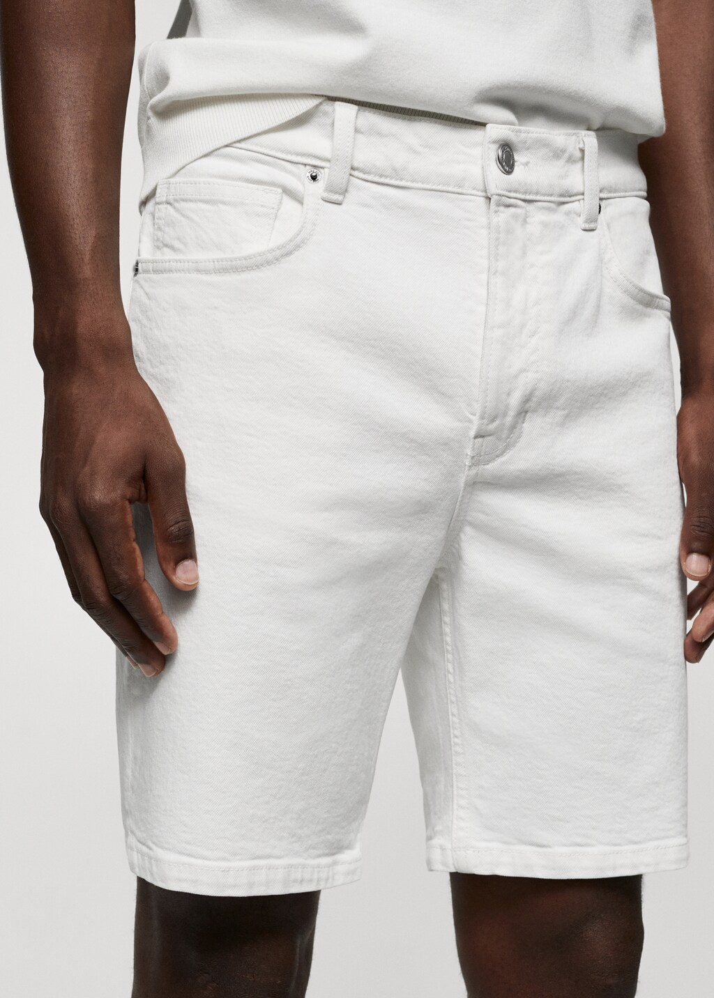 Regular Fit-Bermudashorts aus Jeans - Detail des Artikels 1