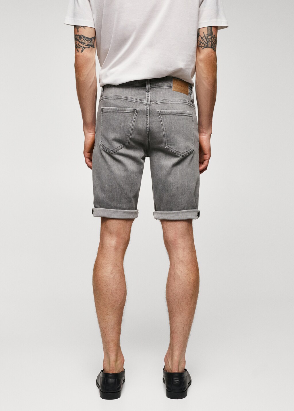 Slim-fit denim bermuda shorts - Reverse of the article