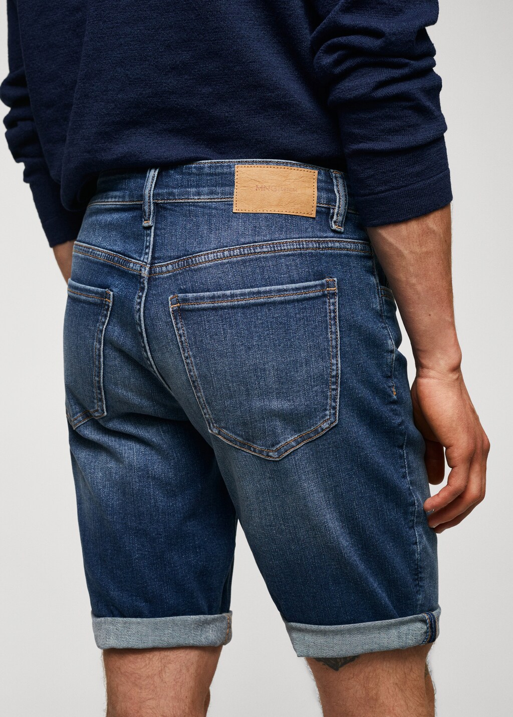 Slim-fit denim bermuda shorts - Details of the article 6