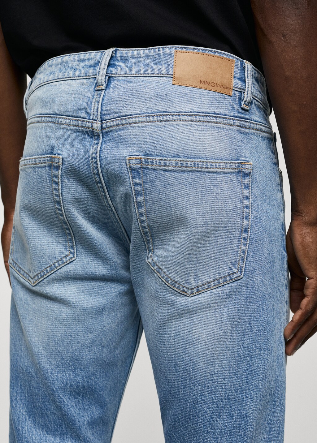 Tapered Jeans Ben in Cropped-Länge - Detail des Artikels 4