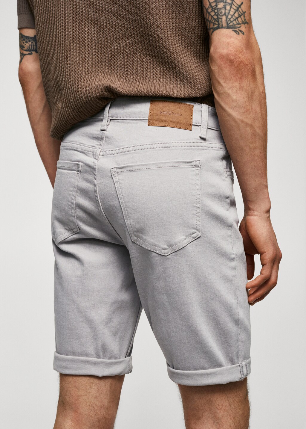 Slim-fit denim bermuda shorts - Details of the article 6