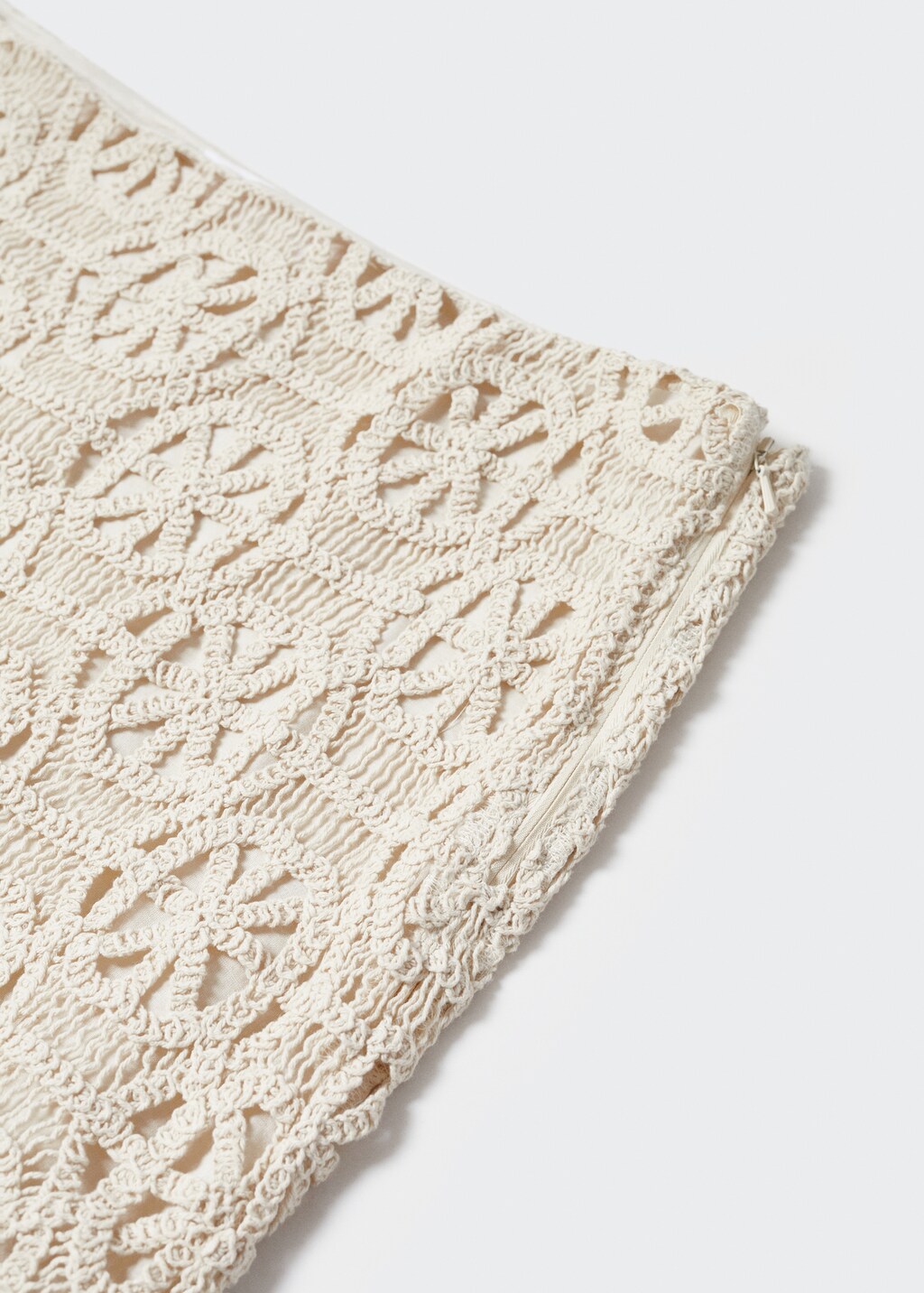 Crochet mini skirt - Details of the article 8