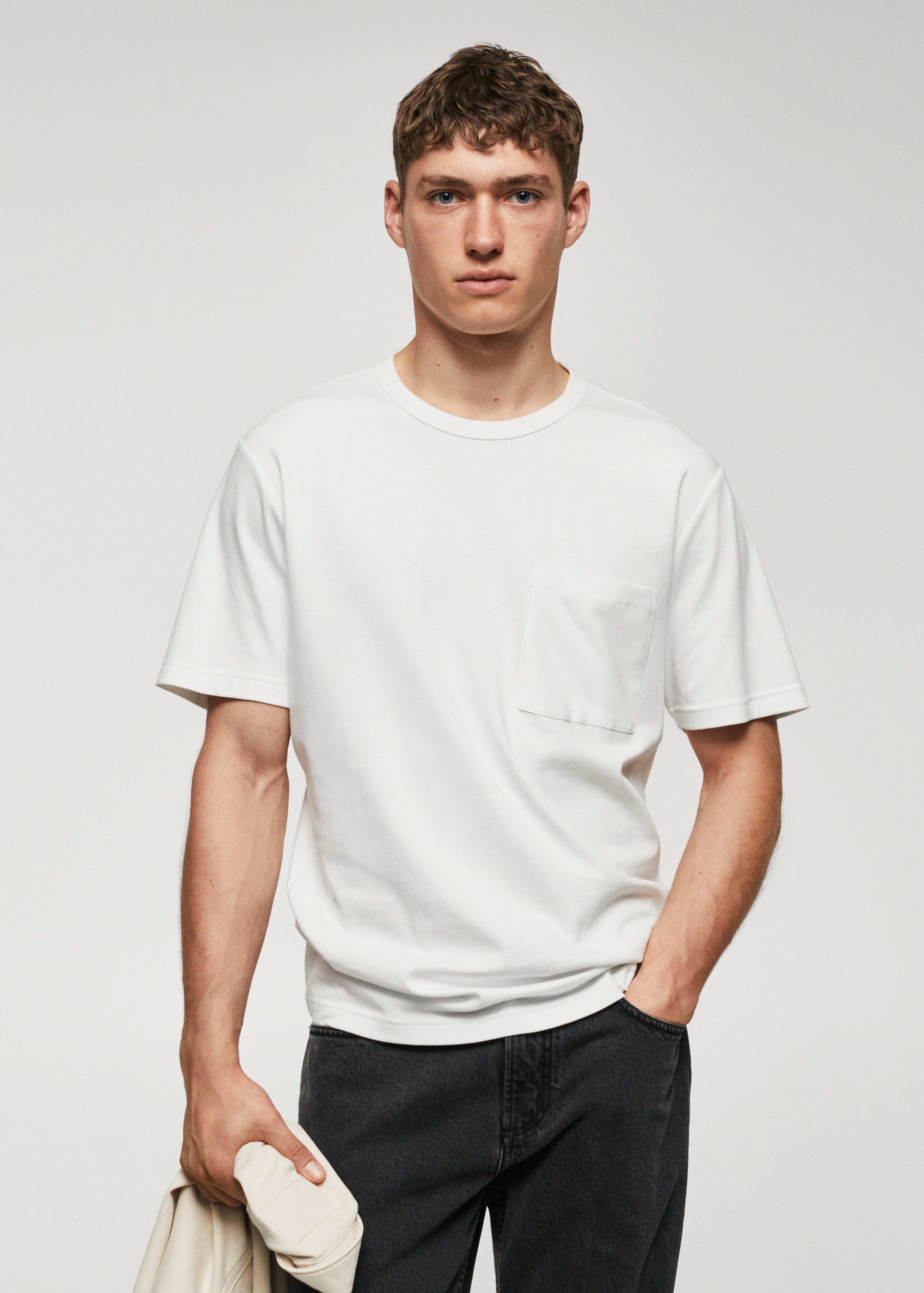 100% cotton t-shirt with pocket - Medium plane
