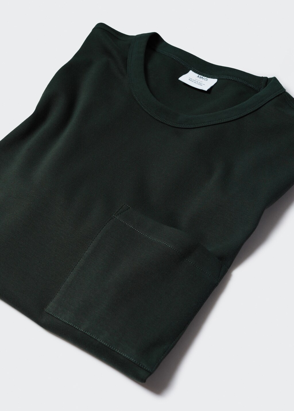 100% cotton t-shirt with pocket - Details of the article 8