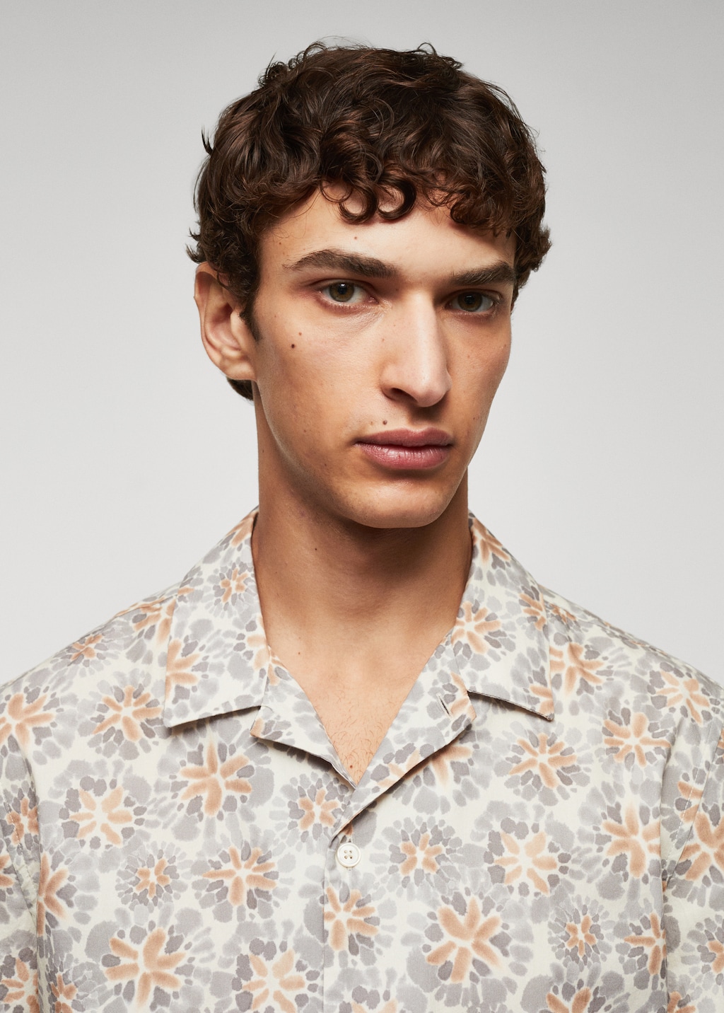 100% cotton printed shirt - Details of the article 1