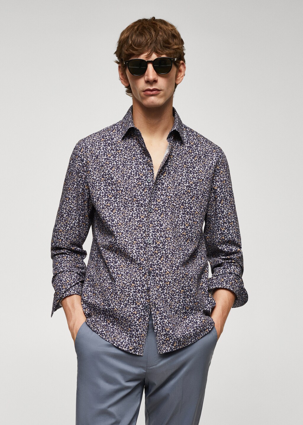 Camisa 100% cotó estampat micro fulles - Pla mig