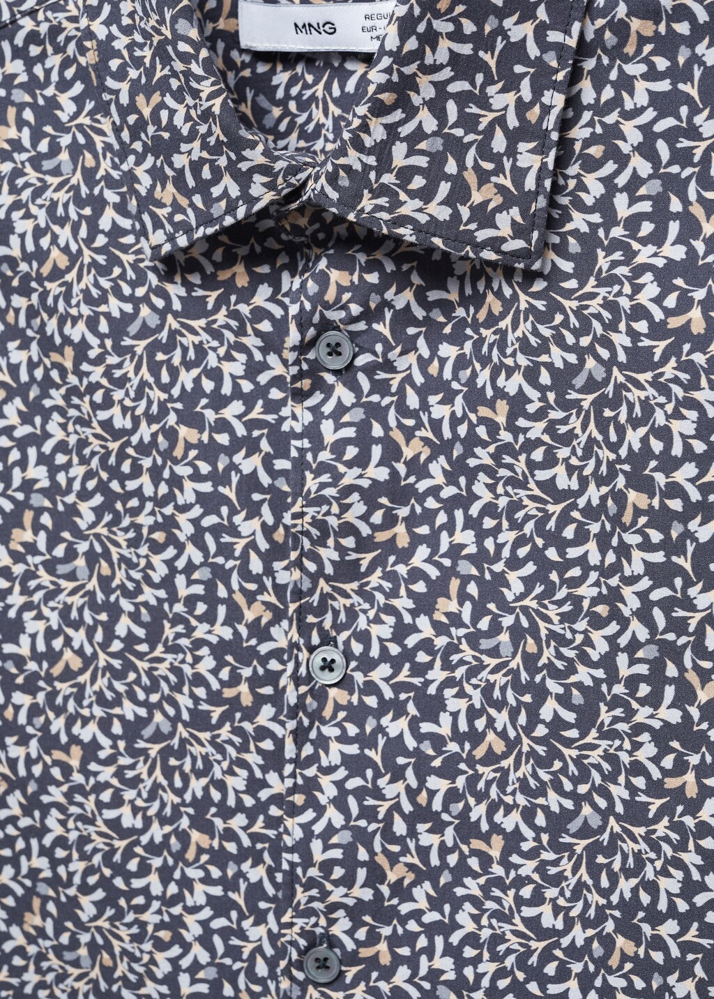 100% cotton shirt with micro-leaf print - Details of the article 8