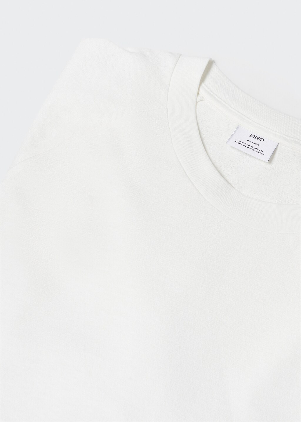 Textured cotton-linen t-shirt - Details of the article 8