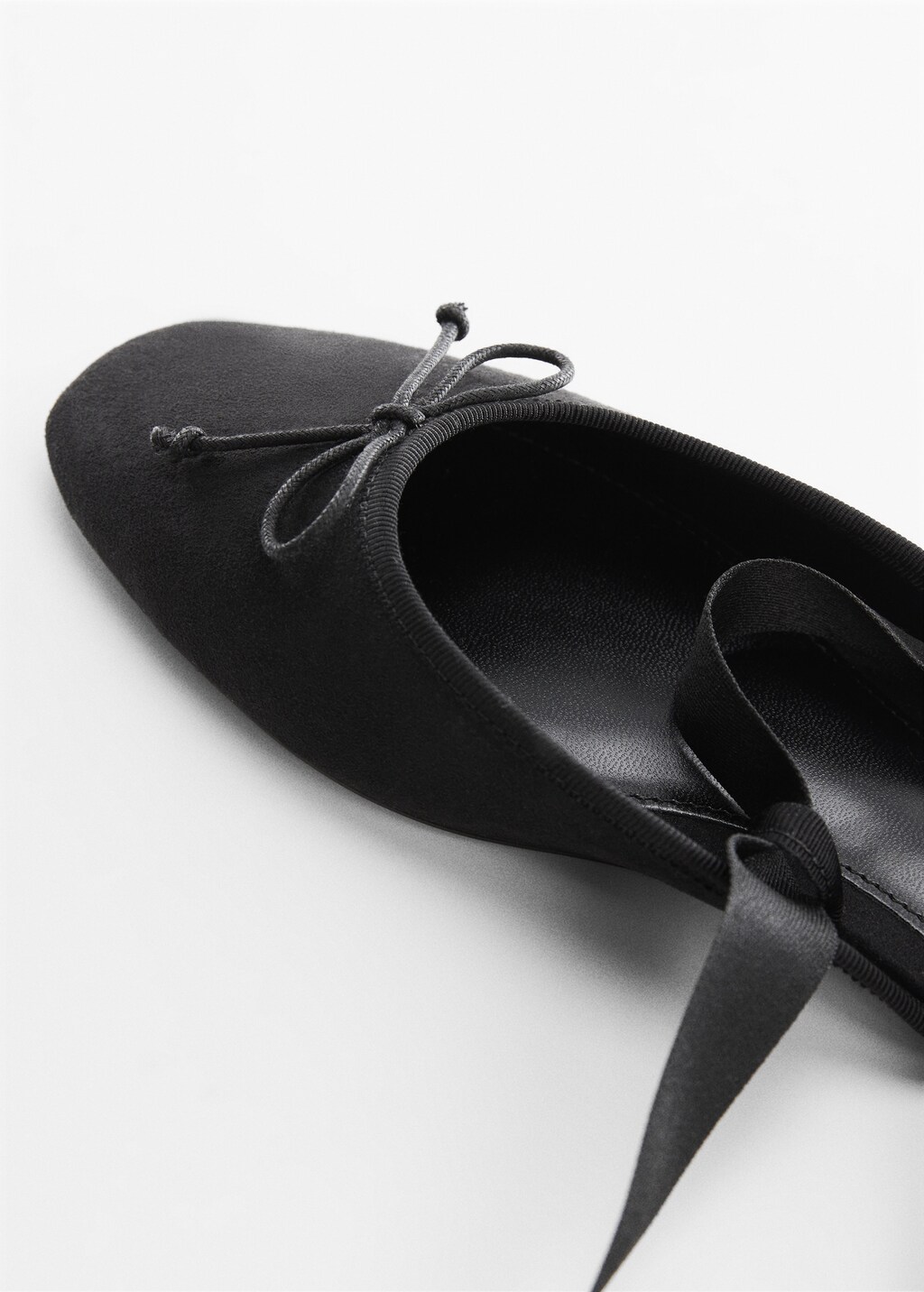 Lace-up ballerinas - Details of the article 2