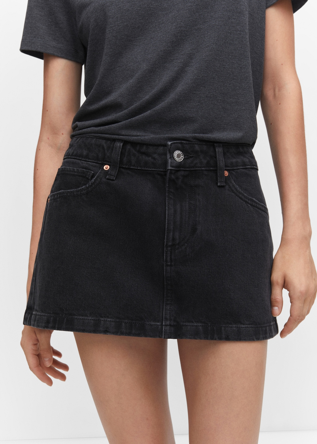 Low-rise denim mini skirt - Details of the article 1