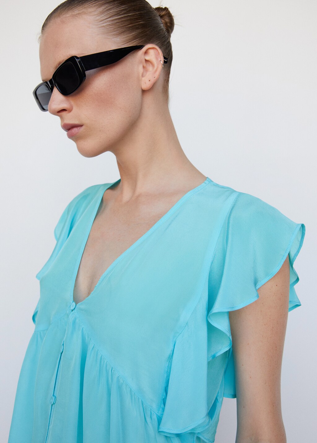 Ruffled blouse - Details of the article 1