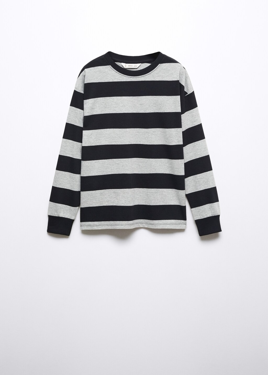 Striped long sleeves t-shirt - Article without model