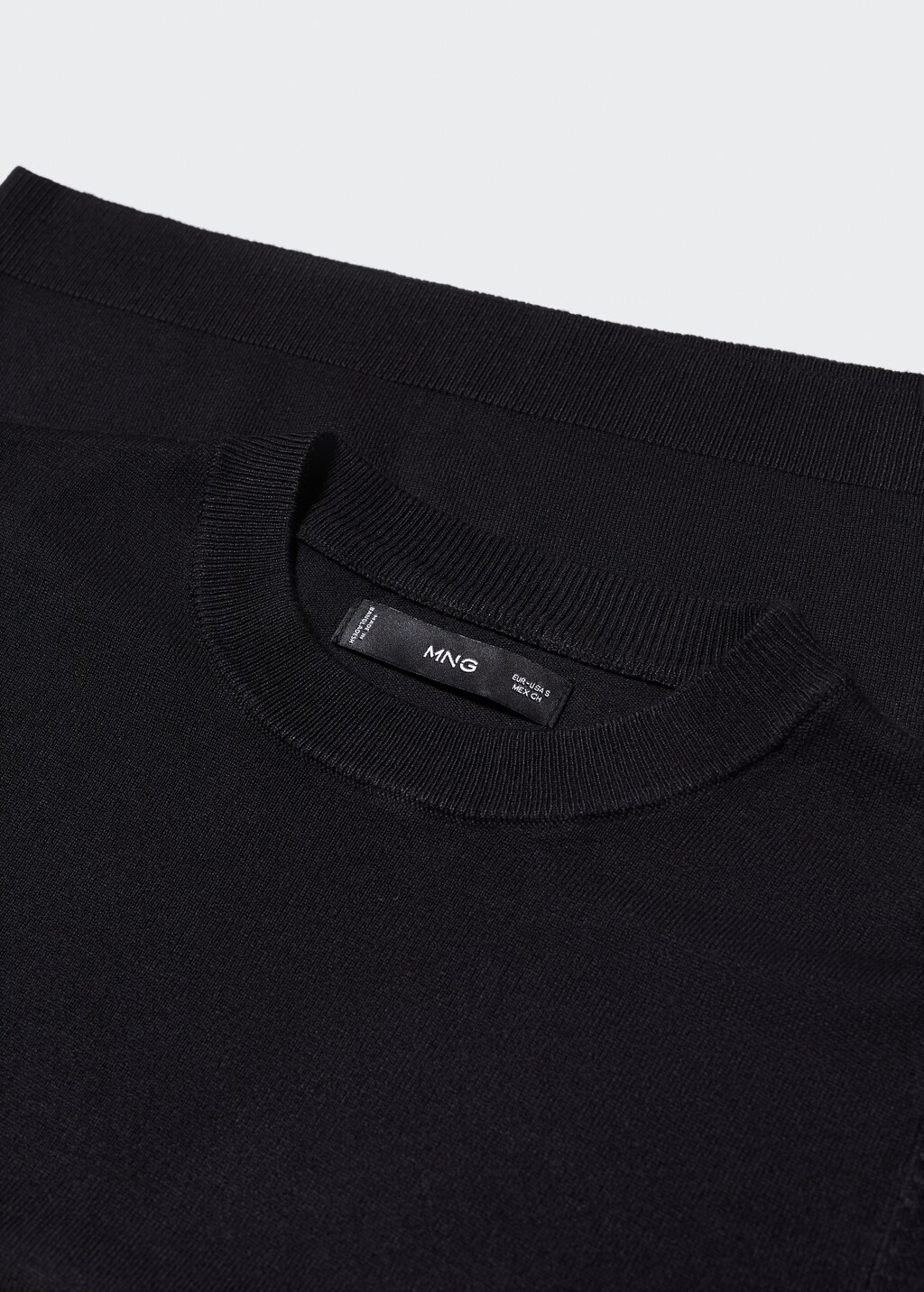 Short sleeve sweater - Details of the article 8