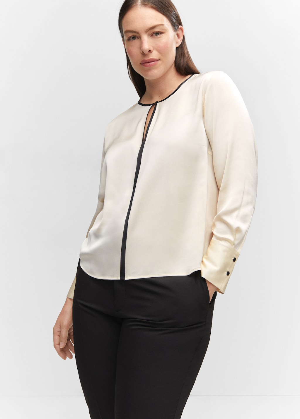 Contrast trim satin blouse - Details of the article 5