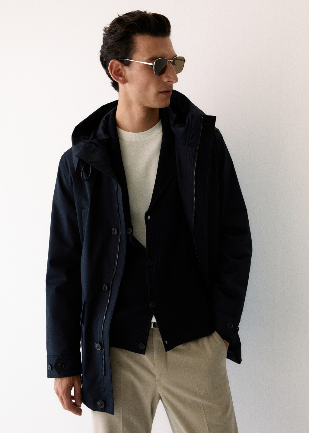 Hooded parka with pocket - Details of the article 5