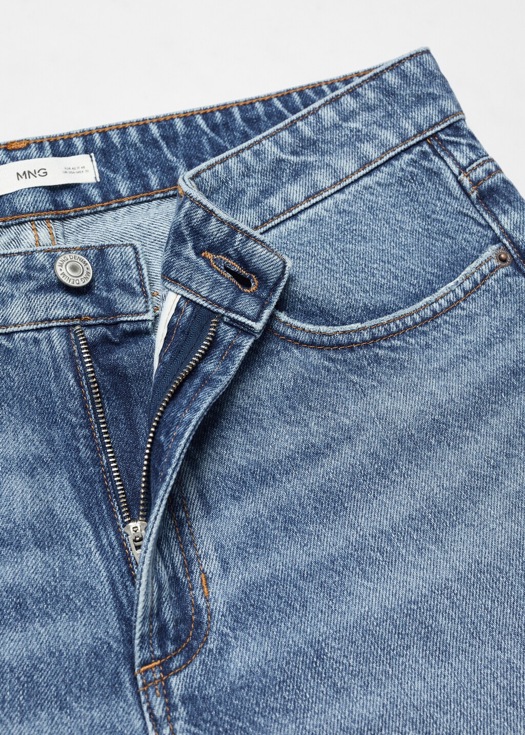 Tapered Fit-Jeans mit mittlerer Waschung - Detail des Artikels 8