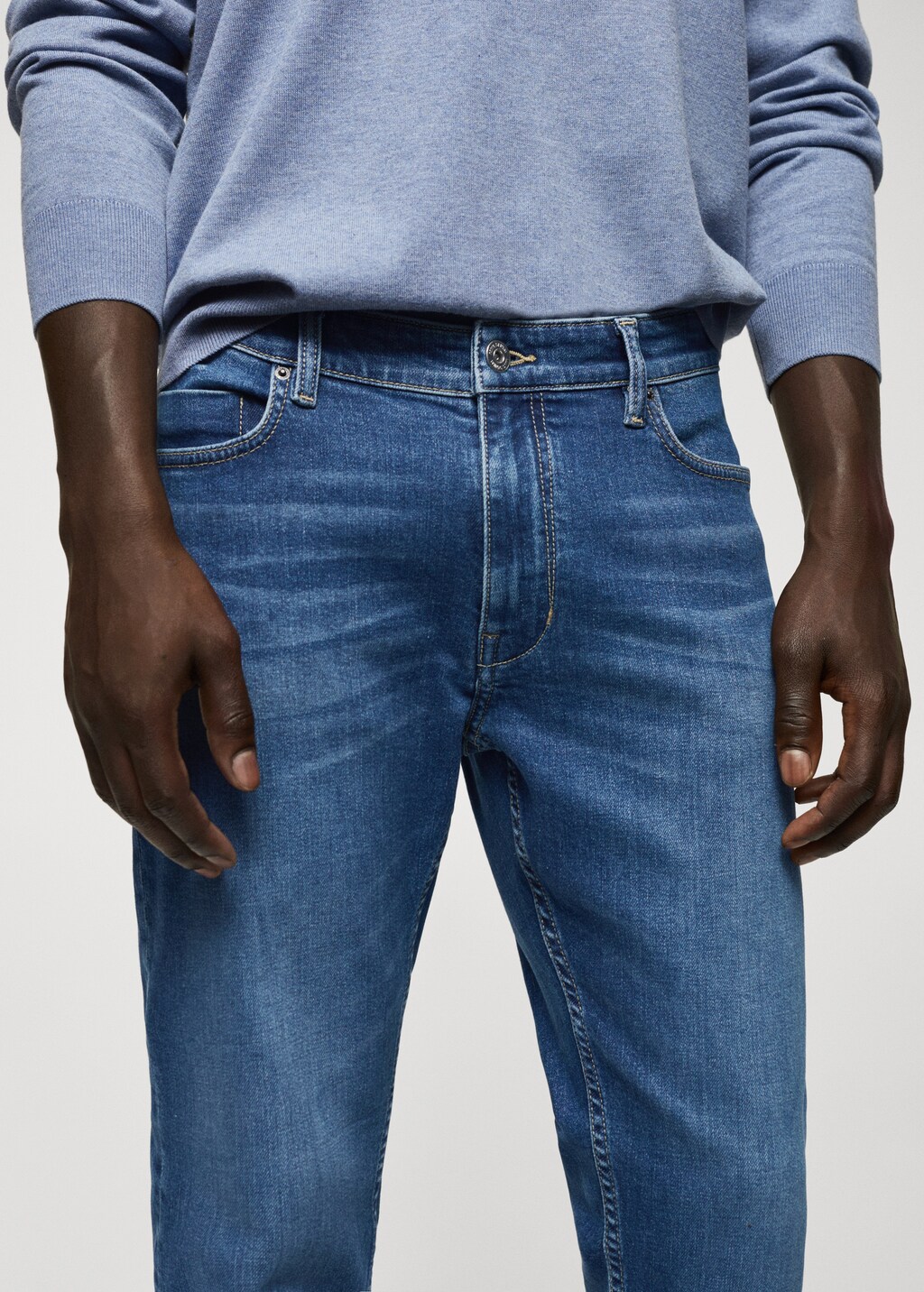 Tom tapered cropped jeans - Details of the article 1