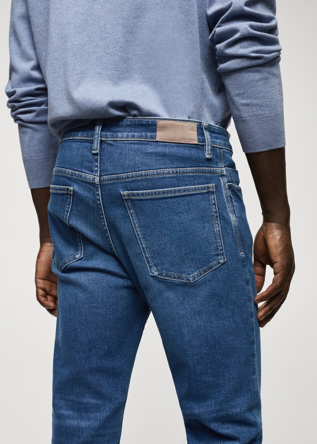 Tom tapered cropped jeans - Details of the article 4