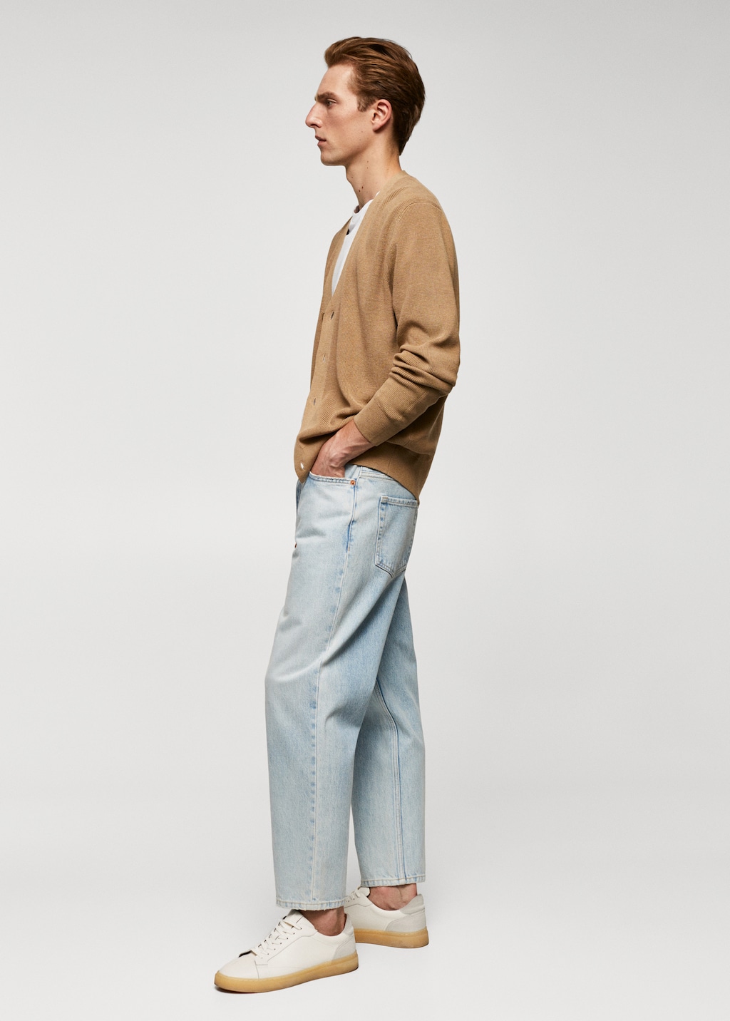 Tapered loose cropped jeans - Details of the article 2