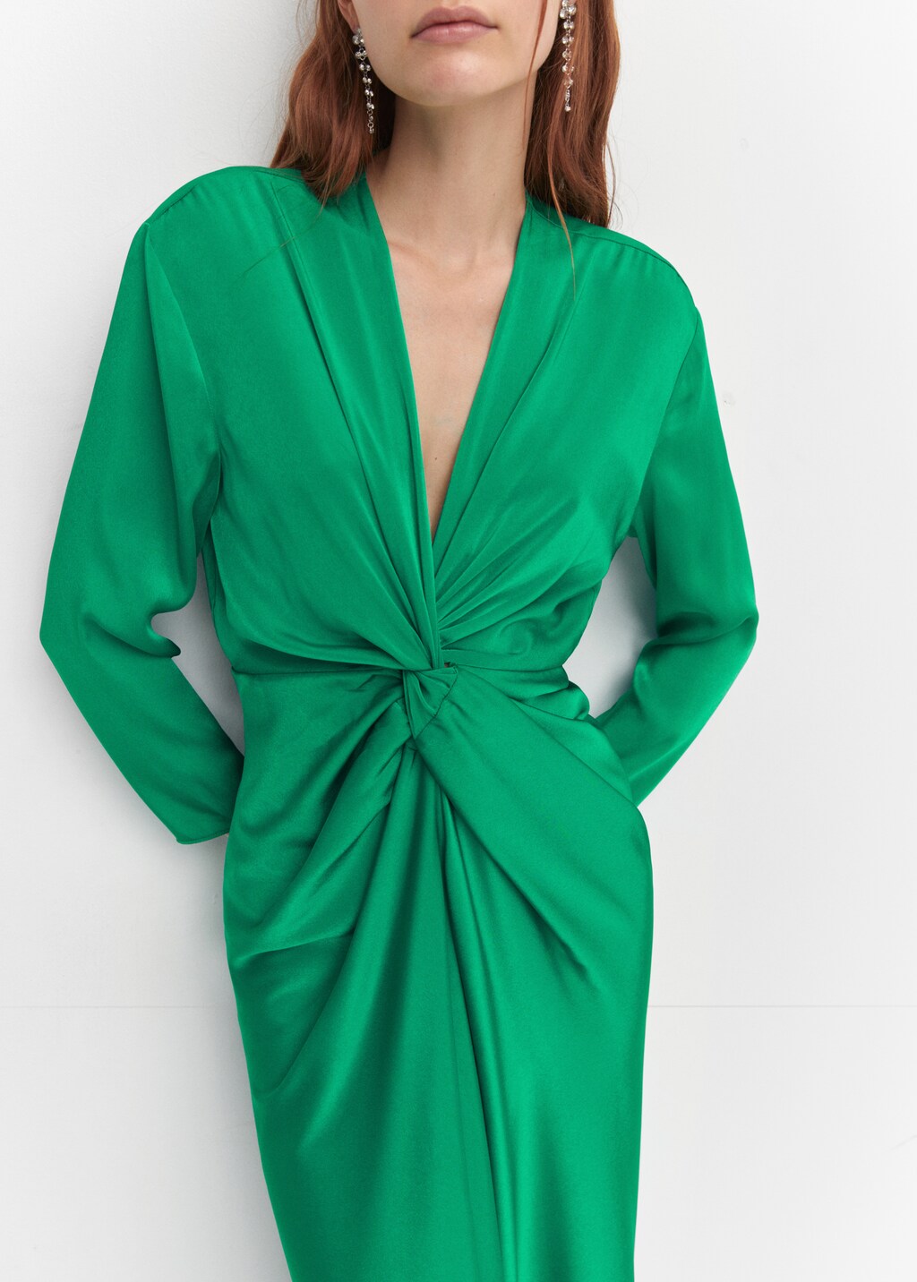 Satin dress with knot - Details of the article 6