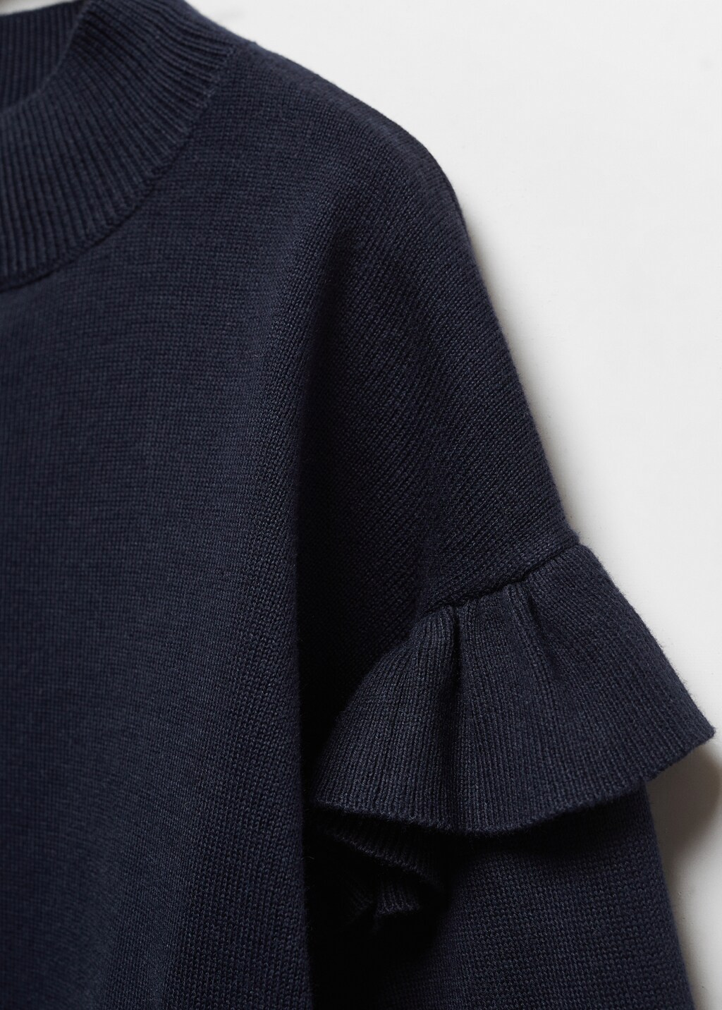 Ruffled detail sweater - Details of the article 8