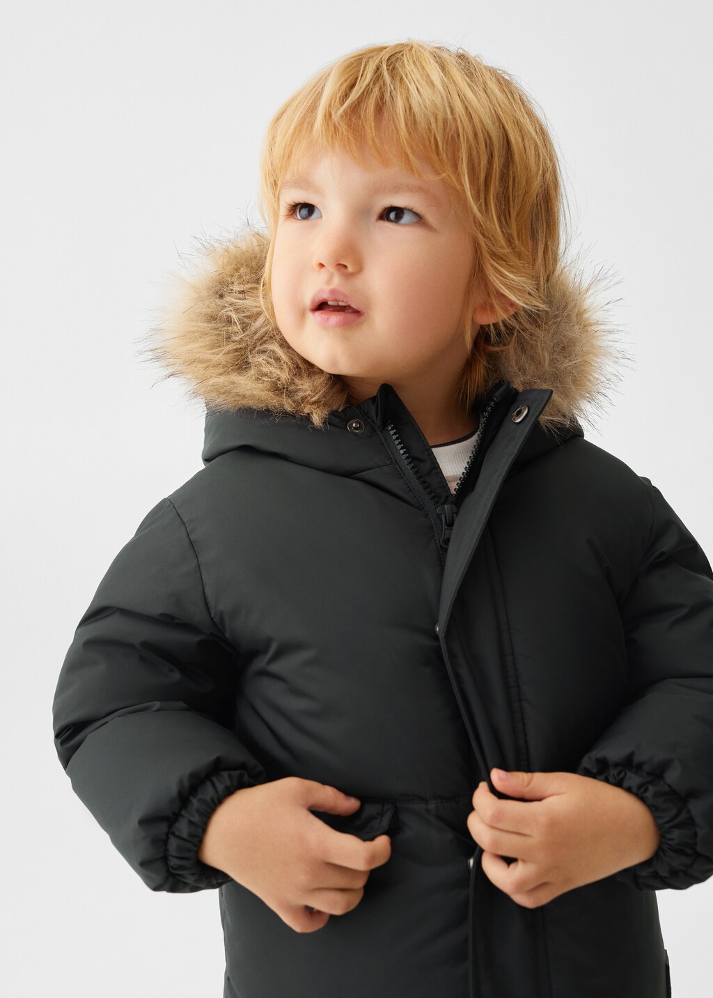 Coat with fur hood boys best sale