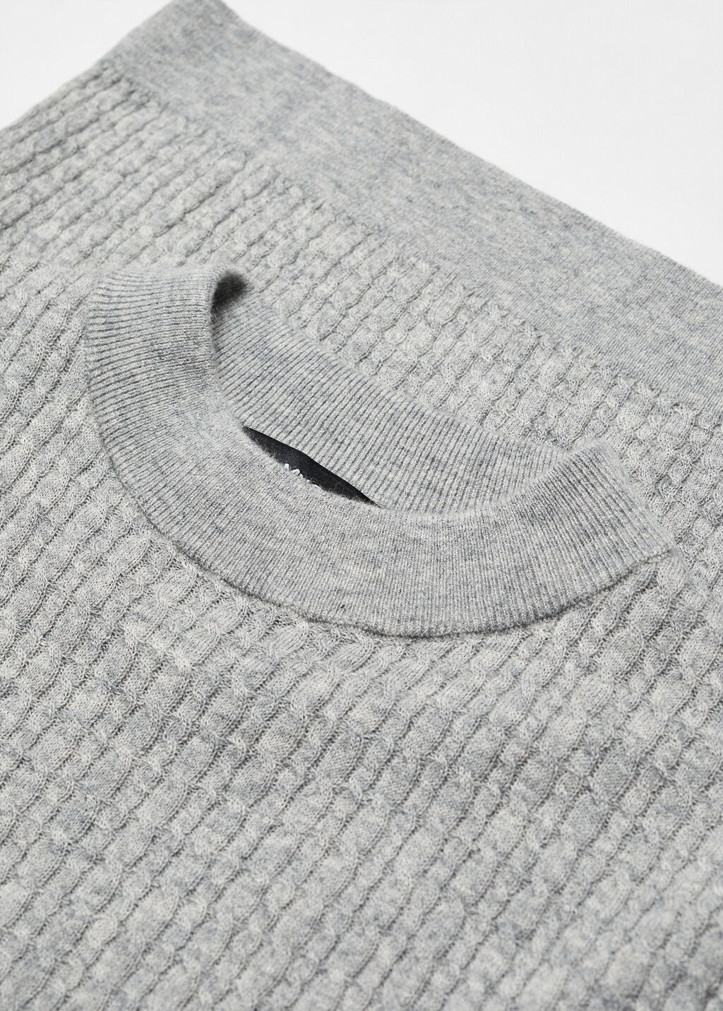 Short-sleeved braided wool sweater - Details of the article 8