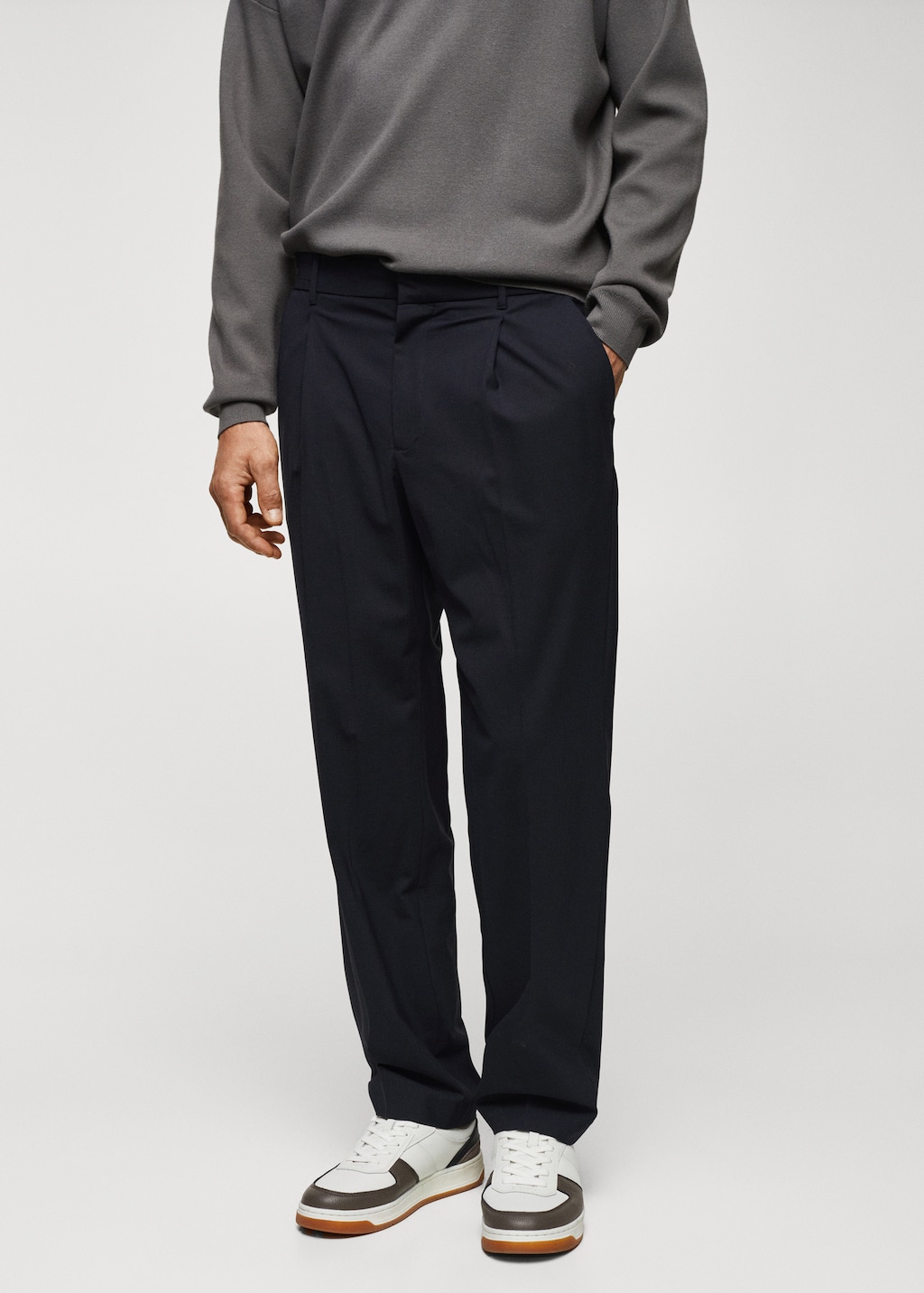 Relaxed-fit wool pants