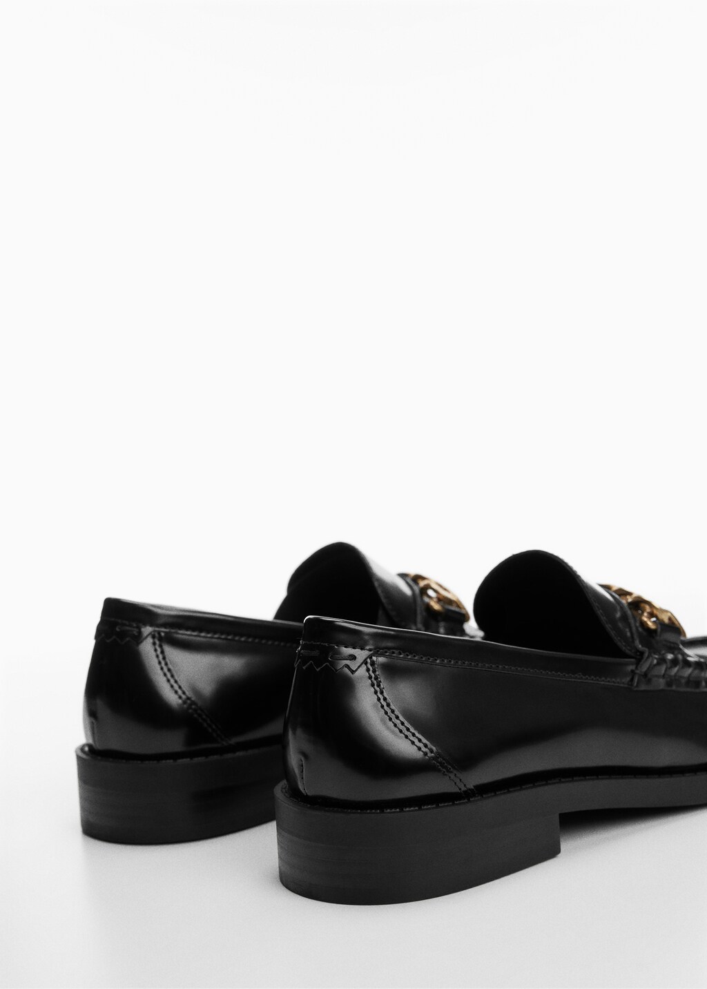 Chain loafers - Details of the article 1