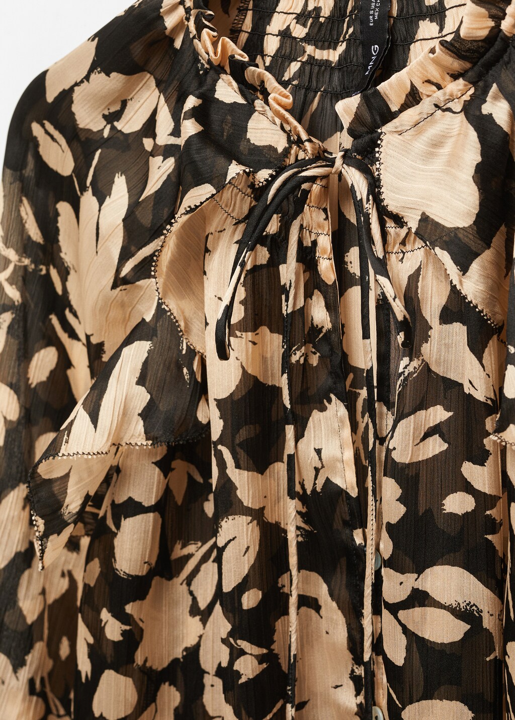 Floral-print flowy blouse - Details of the article 8