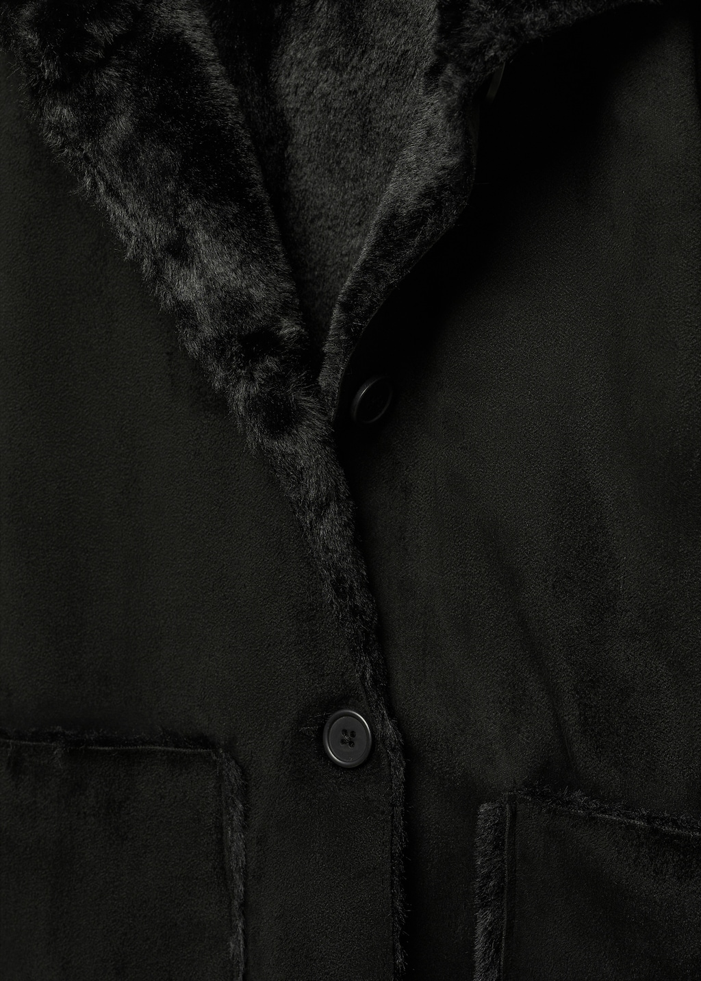 Coat with shearling-effect lining - Details of the article 8