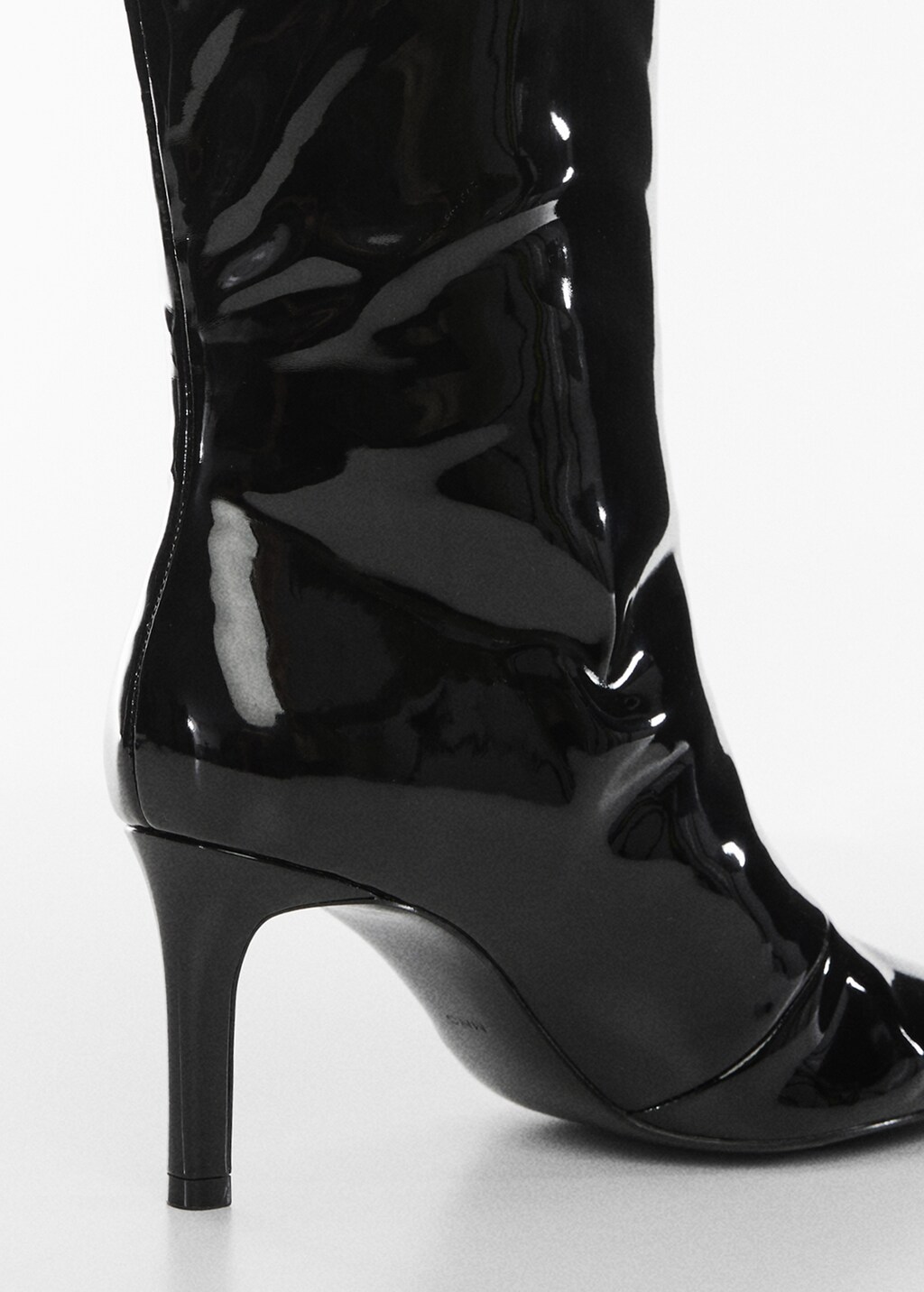 Patent leather-effect heeled boots - Details of the article 1