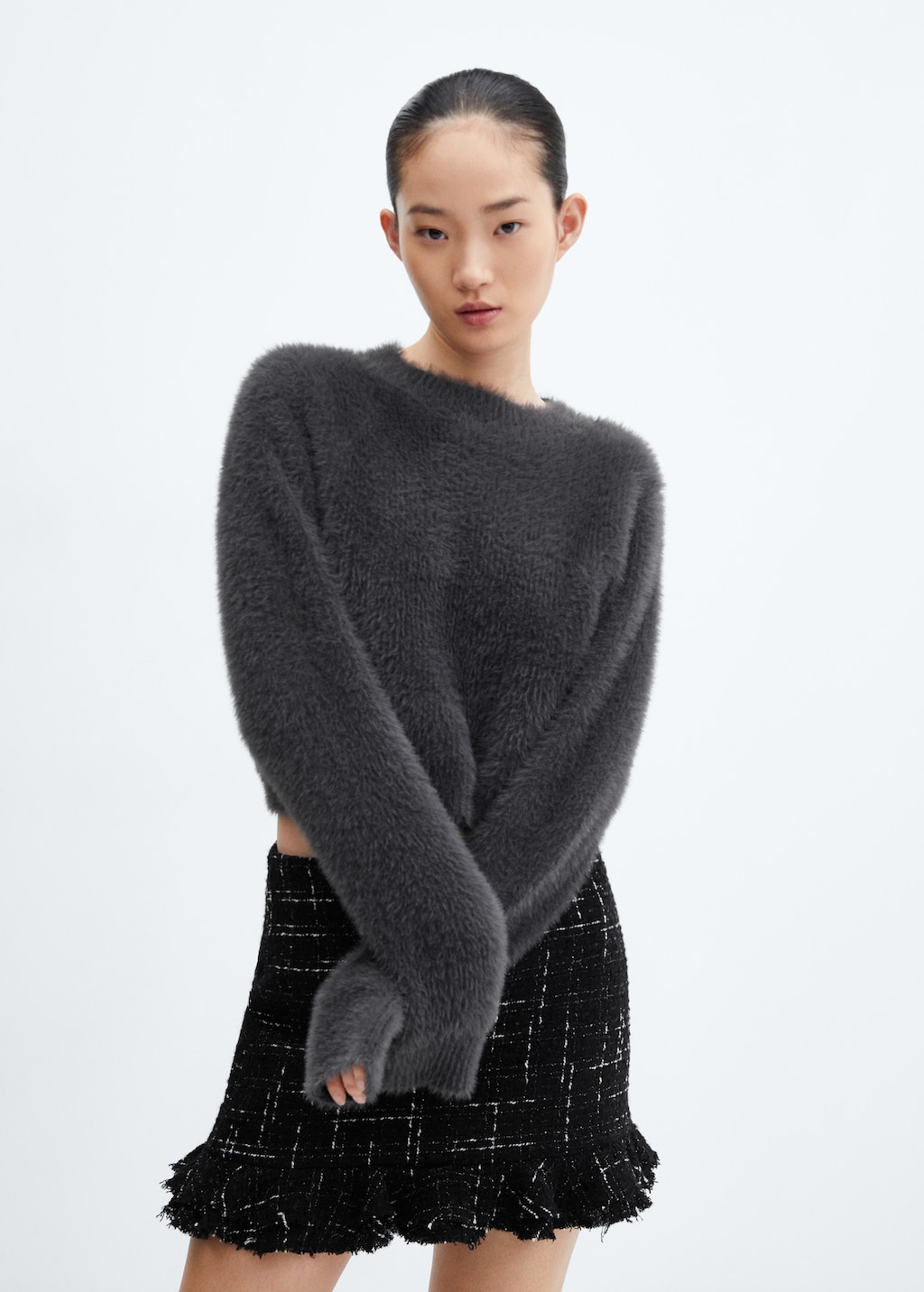 Fur-effect knitted sweater - Medium plane