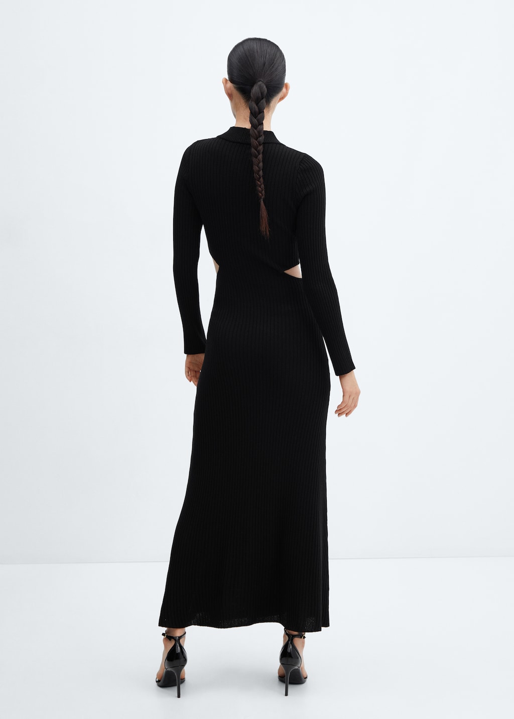 Rib-knit dress with slits