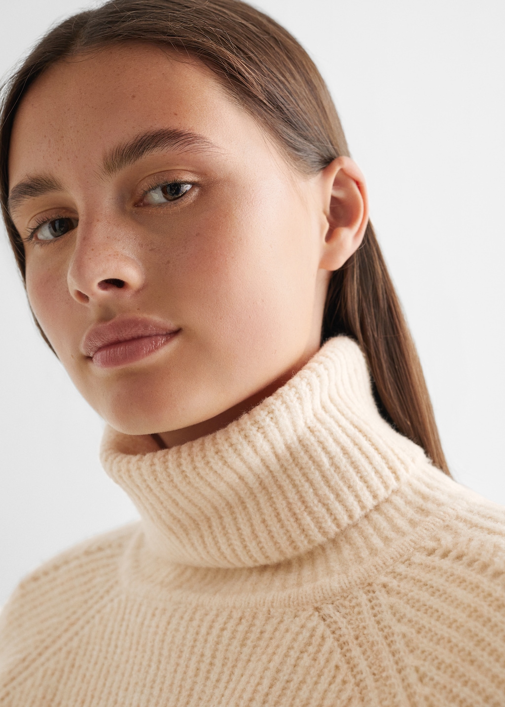 Wool-blend knit sweater - Details of the article 1