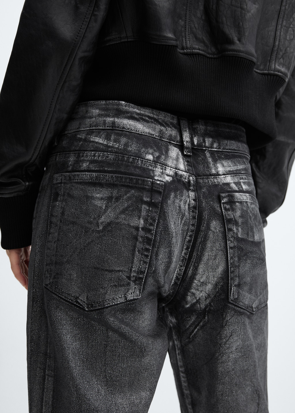 Straight foil jeans - Details of the article 6