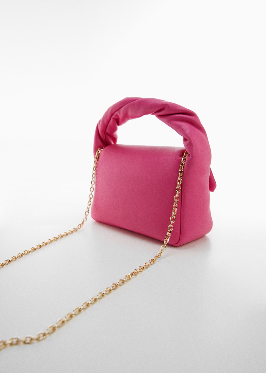 Flap chain bag - Details of the article 1